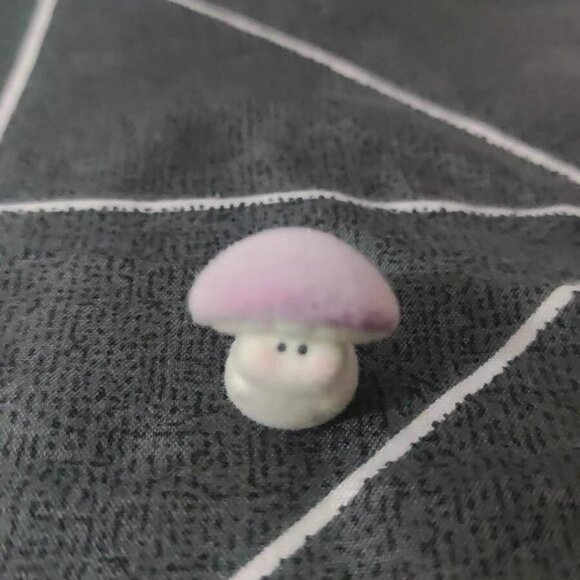 Set of 3 Mini Flocked Mushroom Figures - Picture 2 of 4